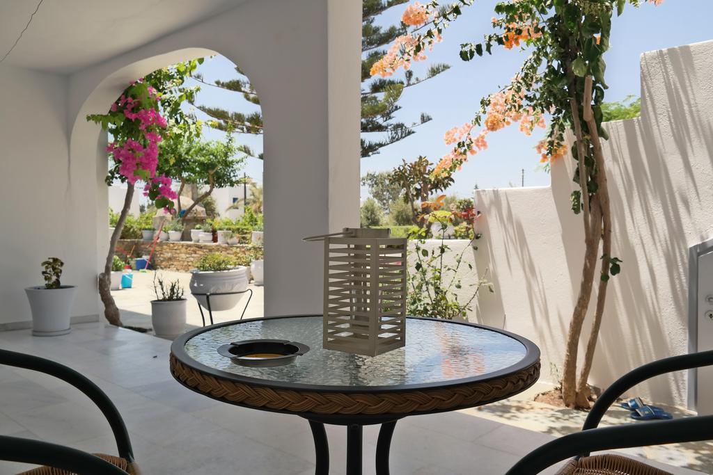 Maroussa Studios Agia Anna  외부 사진