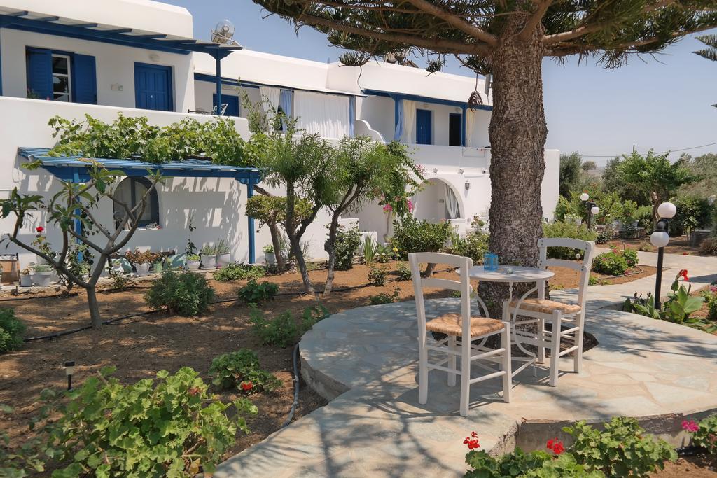 Maroussa Studios Agia Anna  외부 사진