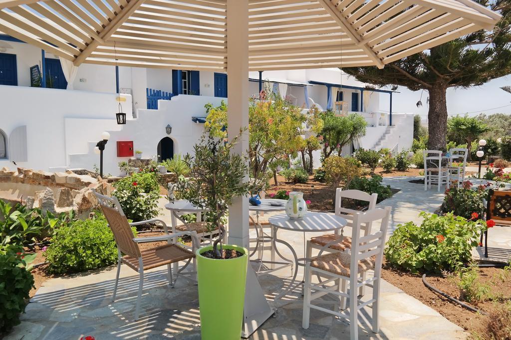 Maroussa Studios Agia Anna  외부 사진