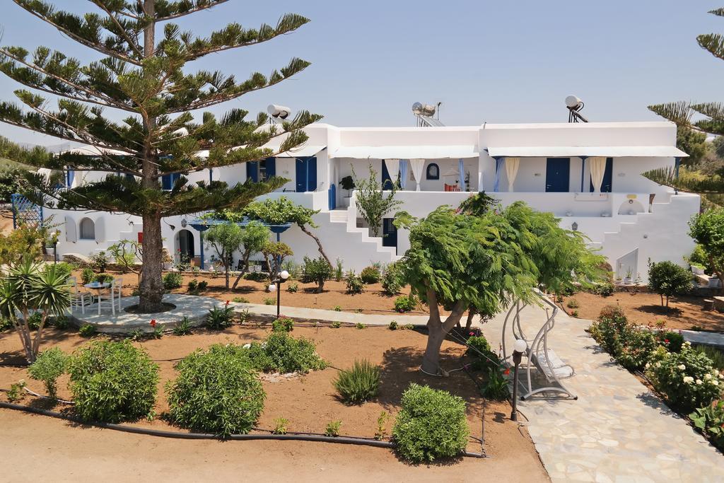 Maroussa Studios Agia Anna  외부 사진