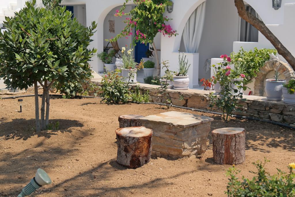 Maroussa Studios Agia Anna  외부 사진