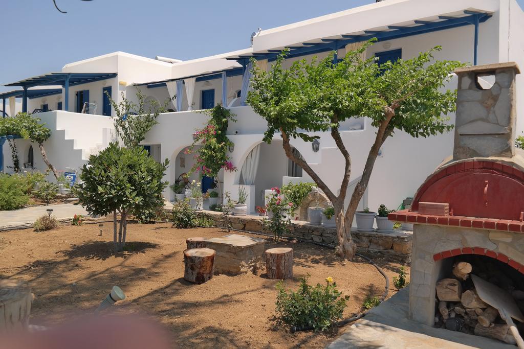 Maroussa Studios Agia Anna  외부 사진
