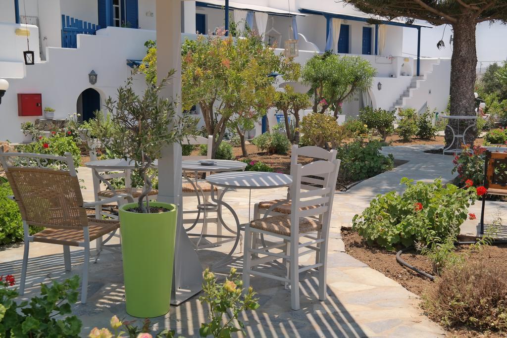 Maroussa Studios Agia Anna  외부 사진